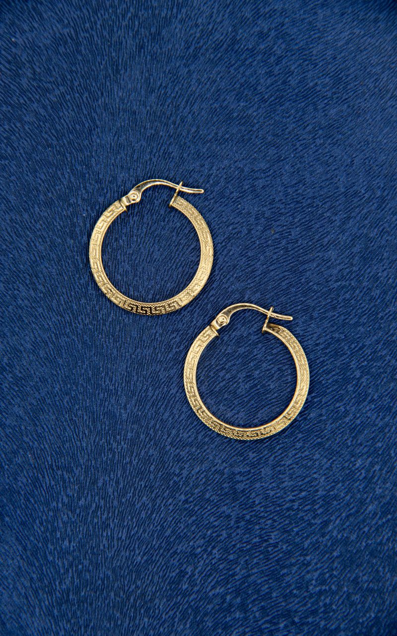گوشواره ورساچ مات - Image 1