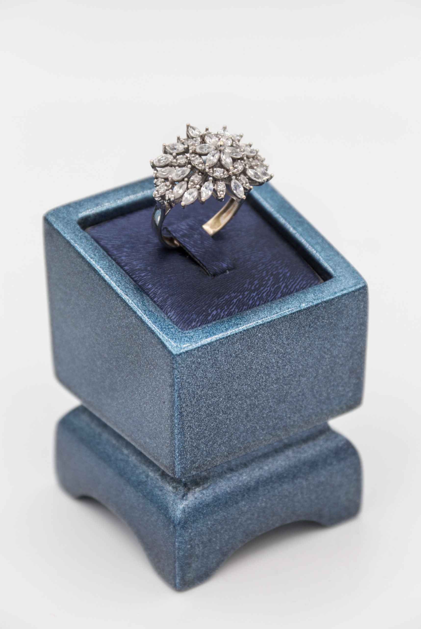 IMG_6447 copy انگشتر طرح جواهر مارکیز - Image 1