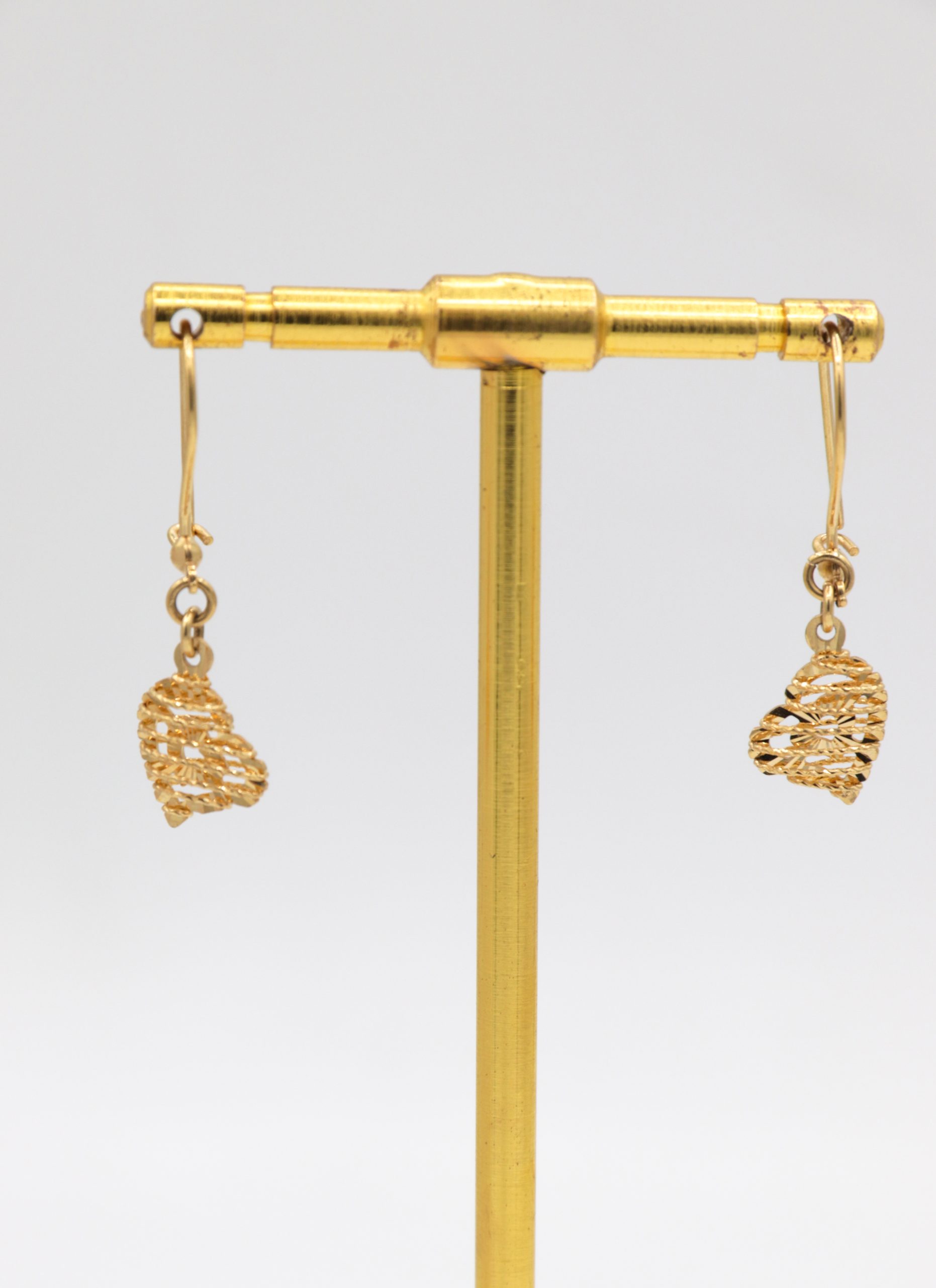 IMG_6855 copy گوشواره توری قلب - Image 1