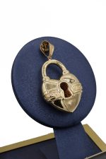 اویز طلا قفل - Image 2