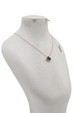 گردنبند ونکلیف