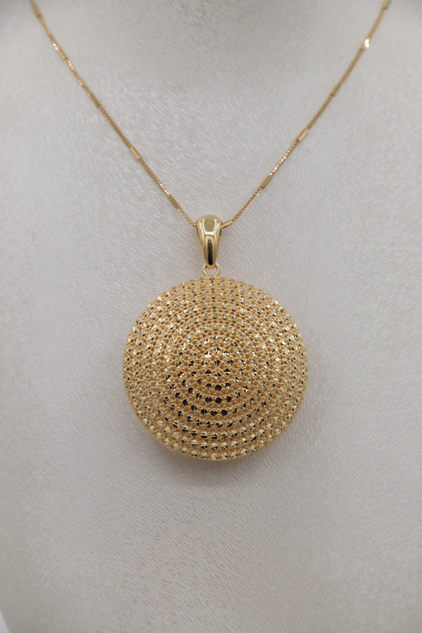 IMG_7072 copy آویز طلا آوا - Image 1