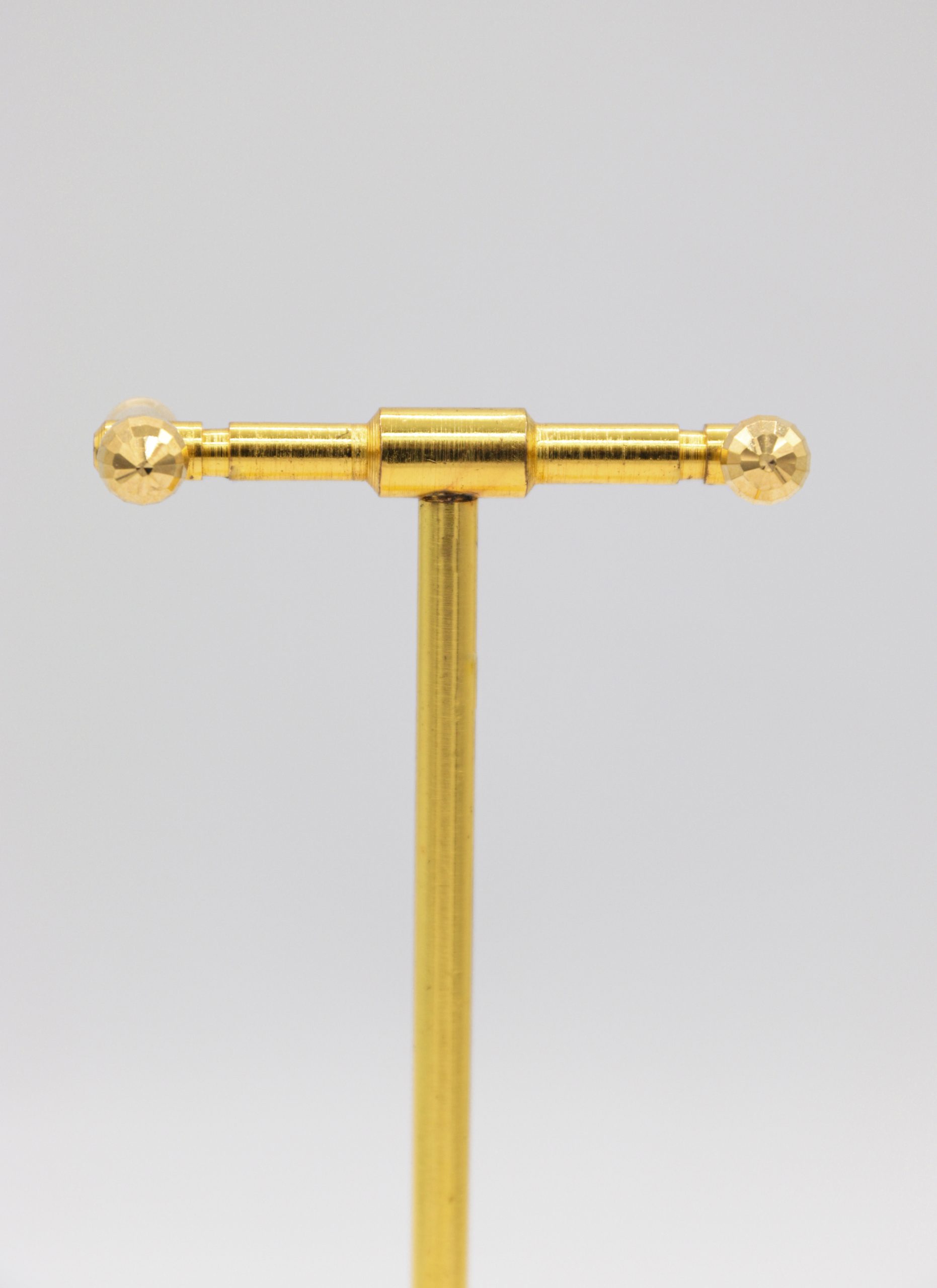 IMG_7241 copy گوشواره میخی گوی تراش خورده - Image 1