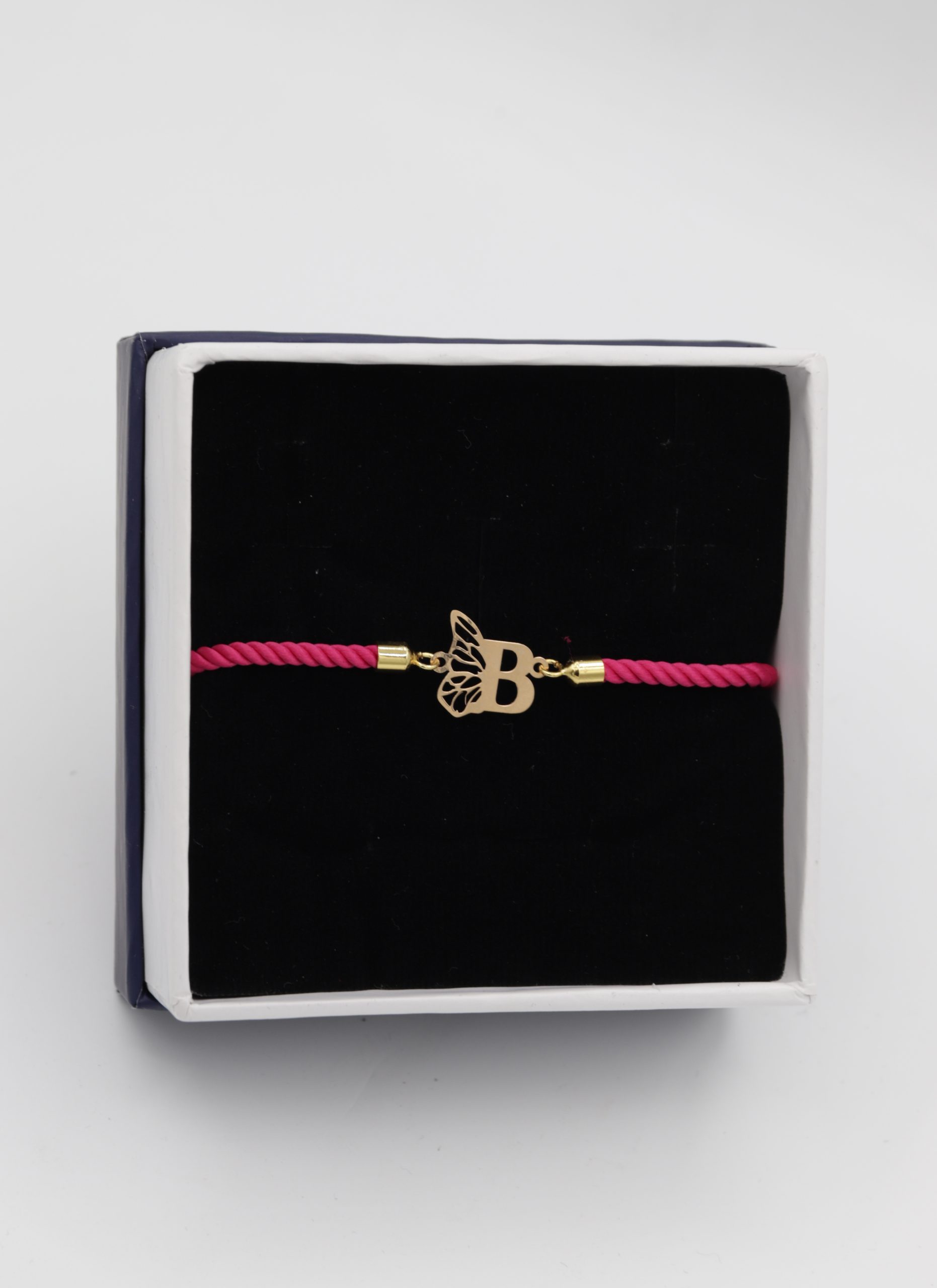 IMG_7438 copy دستبند بندی حروف انگلیسی حرف (B) - Image 1