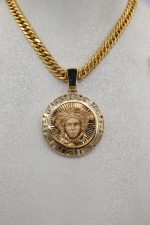 آویز طلا ورساچ - Image 2