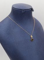 گردنبند ونکلیف سنگ مشکی